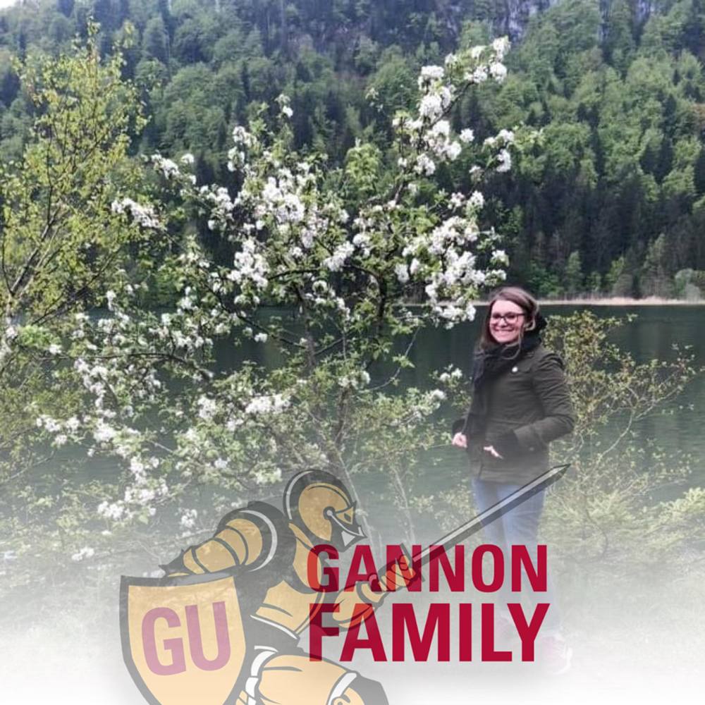 Meet your Posher, Allie